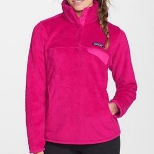 Pink fleece Patagonia pullover